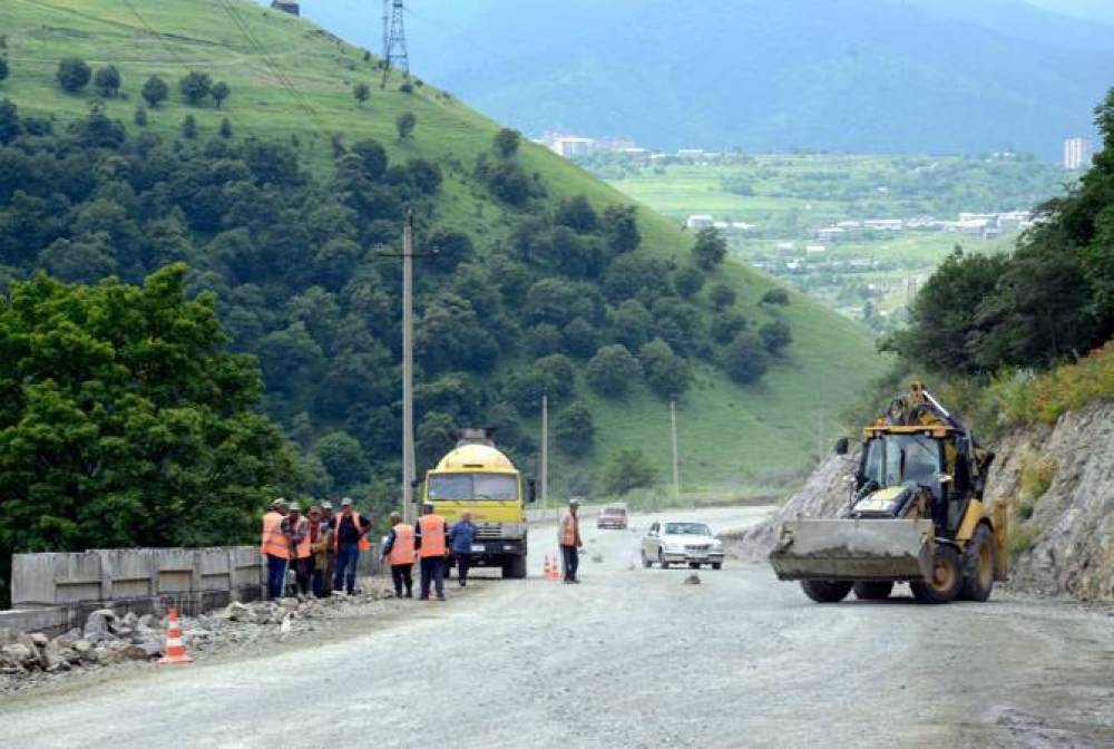 Պայթեցման աշխատանքներով պայմանավորված ժամանակավորապես փակ է լինելու «Թումանյան» կայարանից մինչև Օձունի խաչմերուկ ճանապարհահատվածը