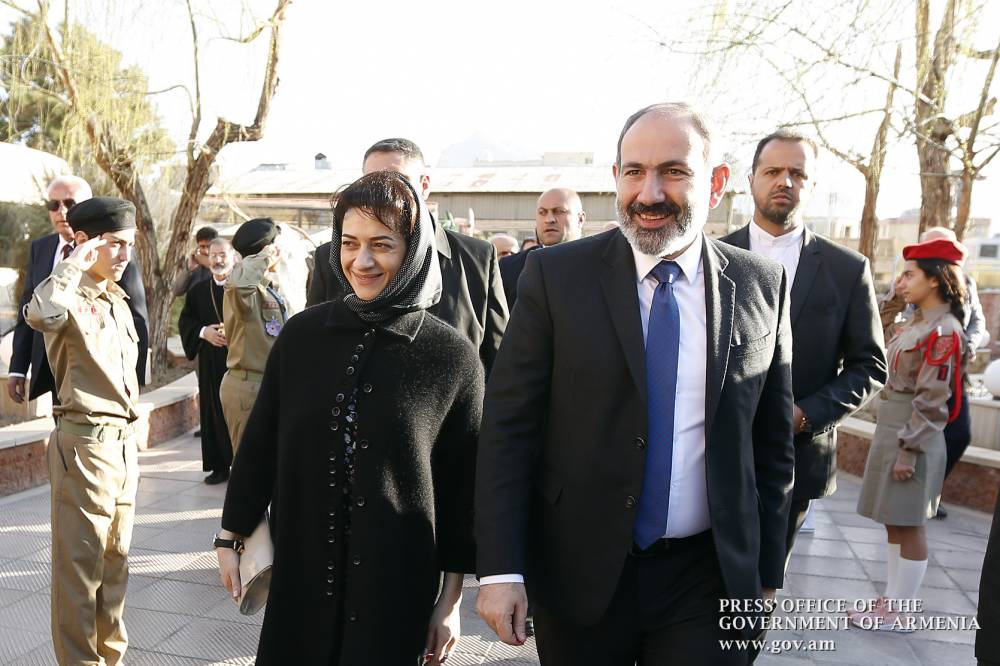 Հայ ժողովրդի պատմական ճակատագրի հեղափոխությունը պետք է տեղի ունենա «Մենք ենք տերը մեր ճակատագրի» կարգախոսի ներքո. Նիկոլ Փաշինյանը հանդիպել է Սպահանի հայ համայնքի ներկայացուցիչներին