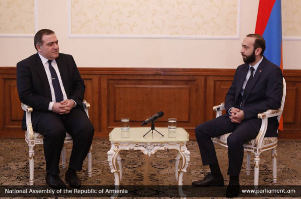 Երկկողմ հարաբերությունները որակական նոր մակարդակի բարձրացնելու լայն հնարավորություններ կան. Ա. Միրզոյանն ընդունել է Վրաստանի դեսպանին