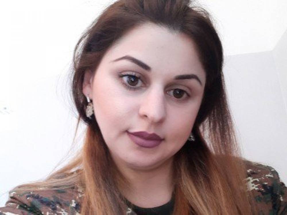 Քառօրյայում զոհված զինծառայողի այրին վերադարձել է բանակ՝ ծառայության