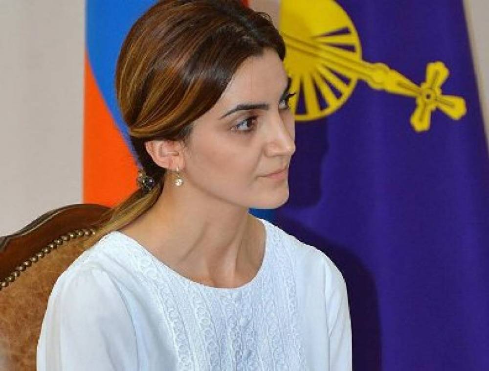 Էջմիածնի քաղաքապետը կդիմի դատարան՝ ֆեյսբուքյան օգտատերից պահանջելով հրապարակային ներողություն եւ փոխհատուցում