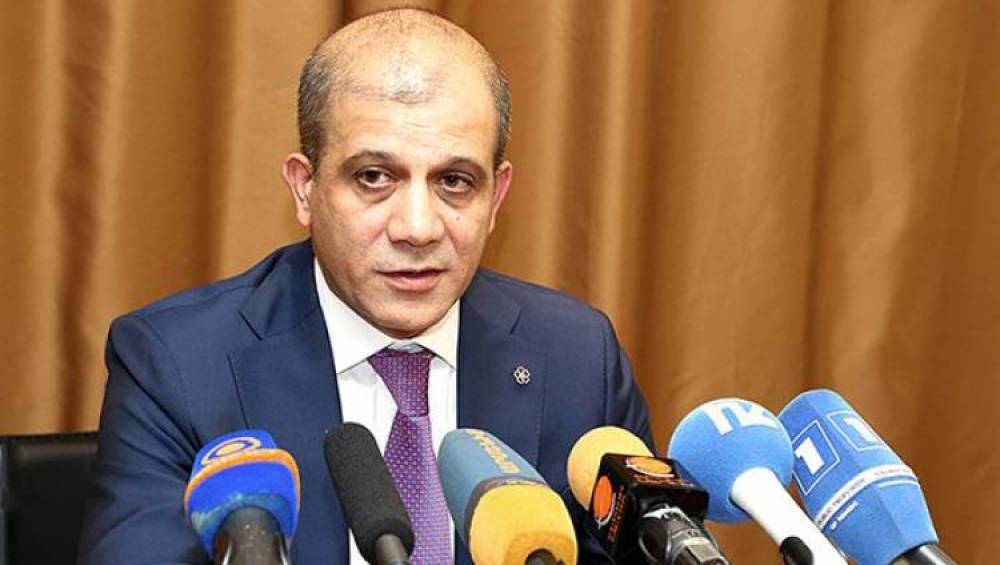 Հրազդանի 5-րդ էներգաբլոկի աշխատակիցները դժգոհ են, որ տնօրենը փոխել է «Հրապարակ»