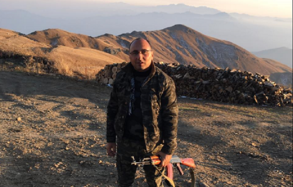 «Զարմանում եմ, թե ինչո՞ւ եք իրարով անցել». Կարեն Հովհաննիսյան