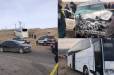 Երևան–Գյումրի ճանապարհին բախվել են «Ford» ավտոմեքենան ու ավտոբուսը․ կա զոհ և տուժածներ (լուսանկարներ)