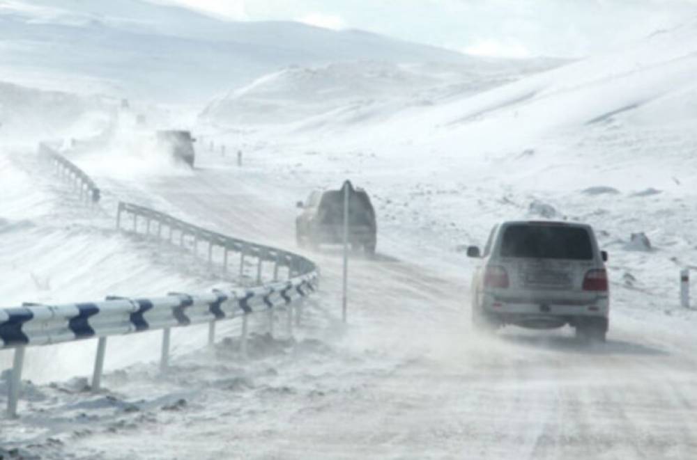Հանրապետության մի շարք քաղաքներում ձյուն է տեղում, սաստիկ բուք է Թալին-Լանջիկ ավտոճանապարհին