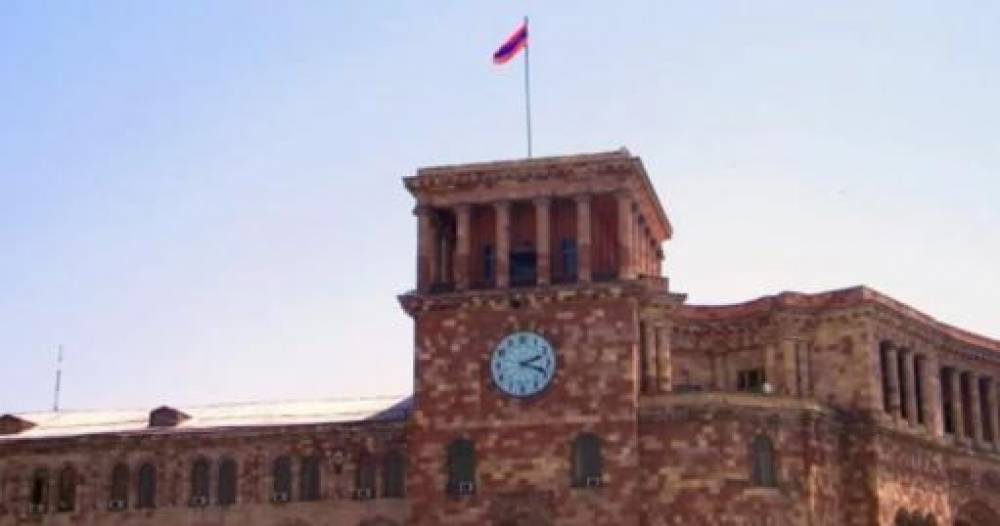 ՊՊԾ-ն և վարչապետի աշխատակազմը միասին 1 մլն 538 հազար դրամ արժողության աթոռներ են գնել. «Ժողովուրդ»