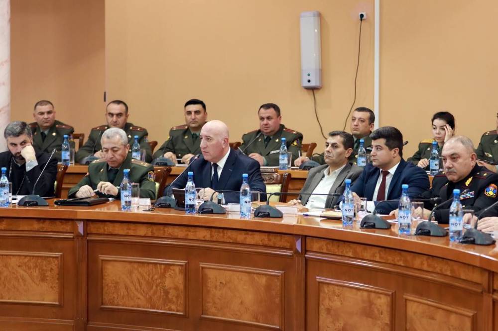 ՊՆ-ում քննարկվել է զինվորների միջև ոչ կանոնագրքային փոխհարաբերությունների վրա ազդող գործոնները