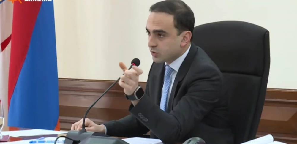 Համբերությունս սպառվում ա, Արզումանյան 10 և 17 շենքերը վթարային են, դարերով չենք քննարկելու. Ավինյան