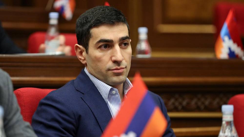 Այս իշխանության համար կարևորը հաց ուտելը, քնելն ու հարկն վճարելն է, ուզում են զրկել մեզ հայ լինելուց