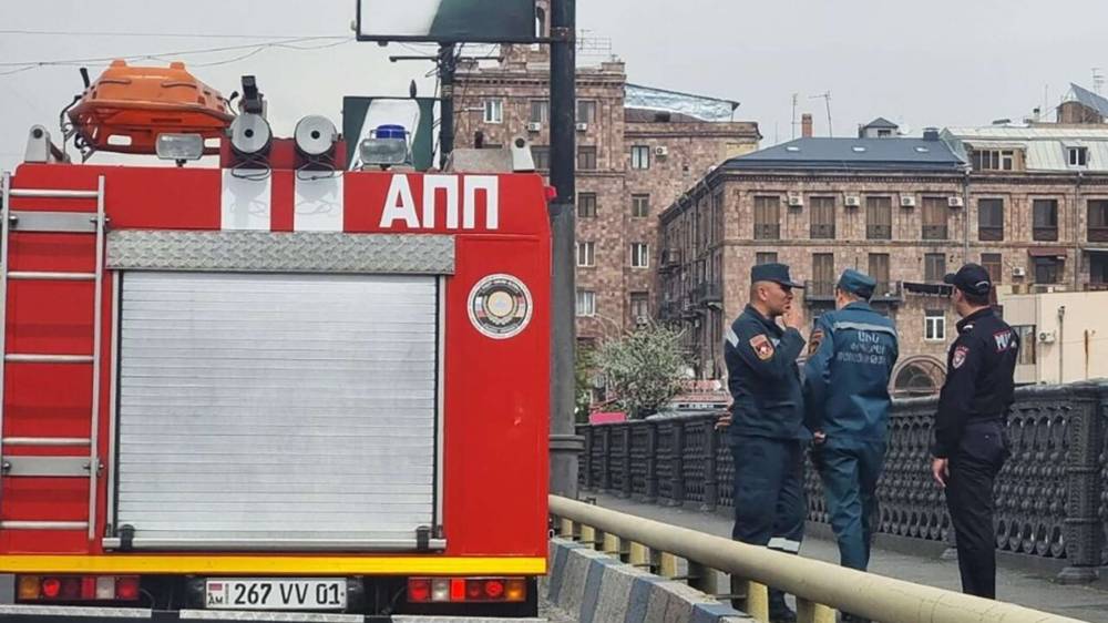 Քաղաքացին փորձել է նետվել Կիևյան կամրջից
