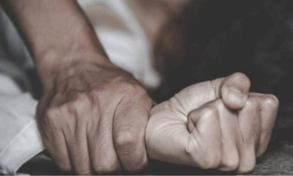 Վանաձորում սպանության սպառնալիքի տակ սեռական հարաբերություն է ունեցել համատիրության նախագահի հետ