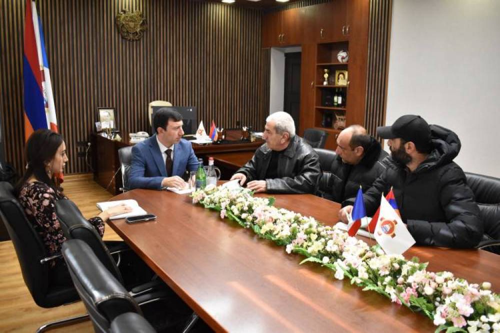 ՔՊ-ն կրկին սկսել է հոգեորսությամբ զբաղվել. «Հրապարակ»
