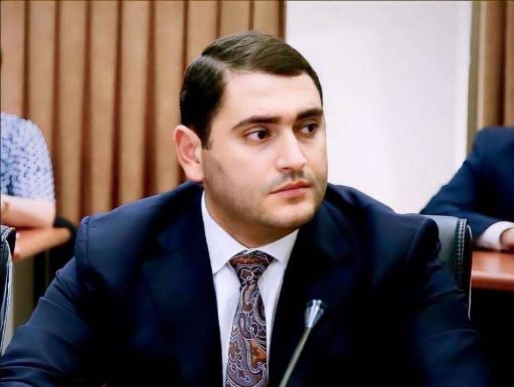 Յակով Ասատրյանն ազատվել է աշխատանքից