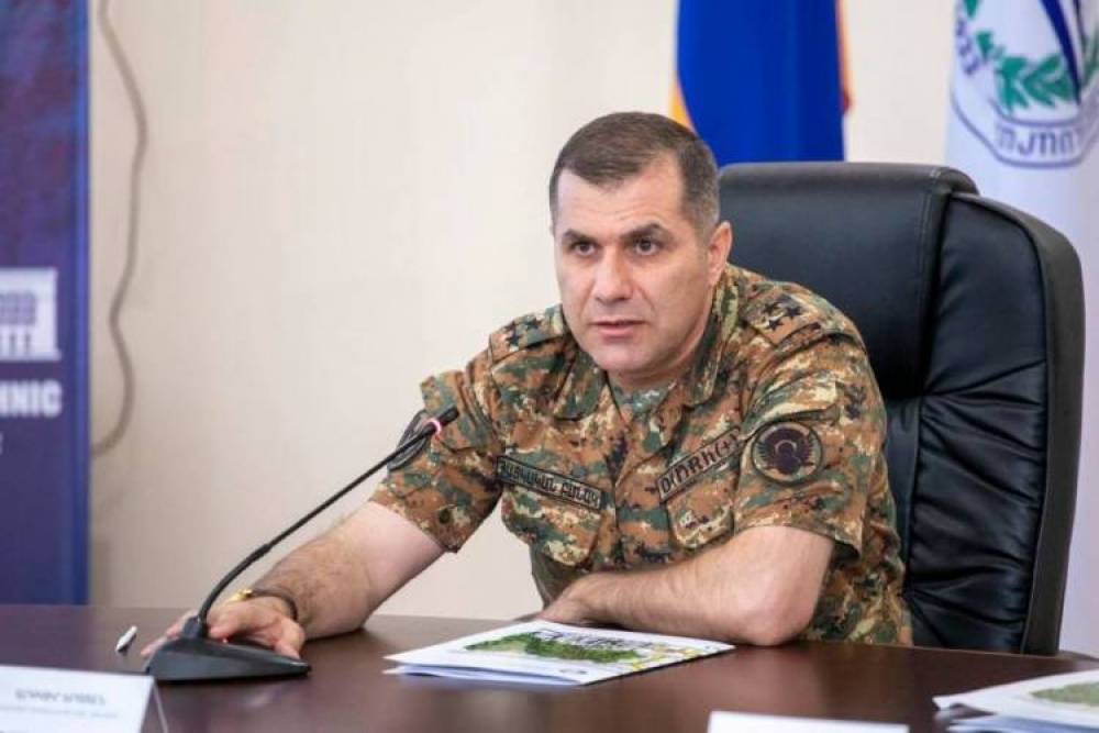 Ո՞ր արժանիքների համար են նշանակել Արթուր Երոյանին. «Հրապարակ»