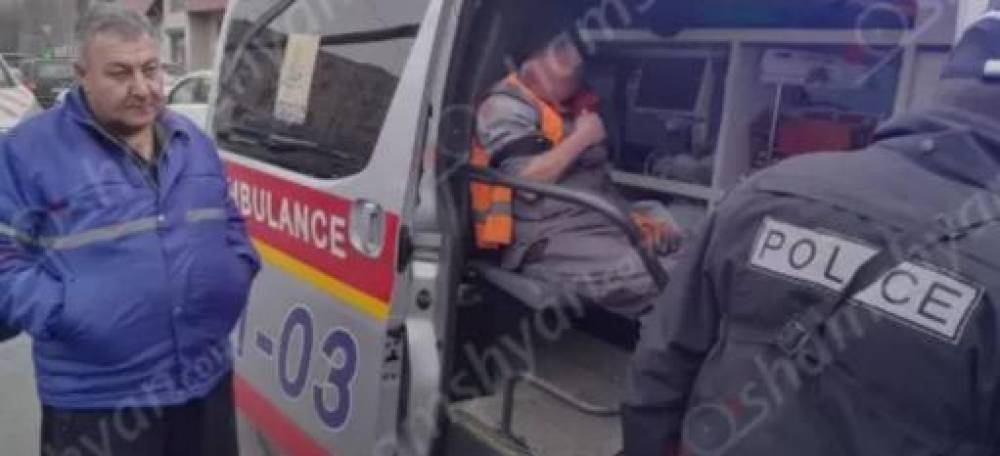 Երևանում բժիշկներն ու պարեկները փողոցում ինքնազգացողությունը վատացած տղամարդու կյանքը փրկվել են