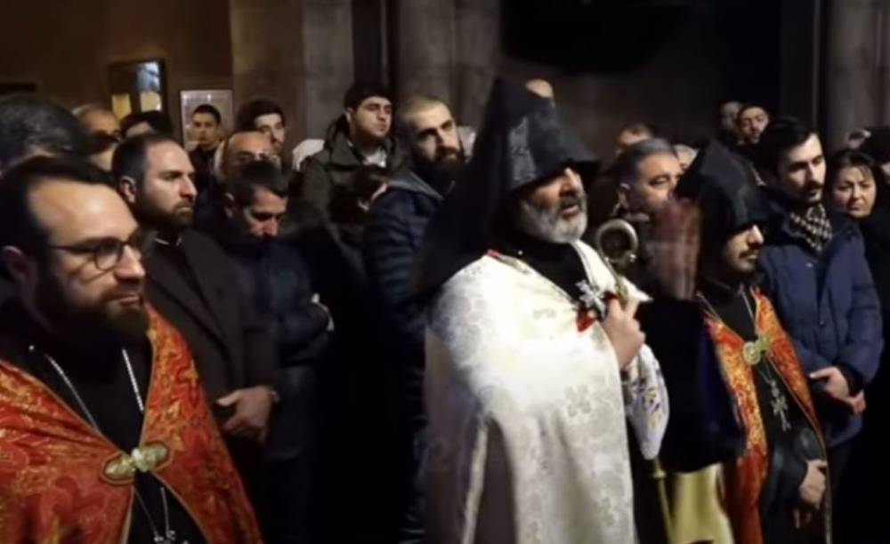 Հոգիդ խոցված, ծանրացած ու կիսատ թողածի զգացումով ես գնում. Բագրատ Սրբազանը` Գագիկ Գինոսյանի