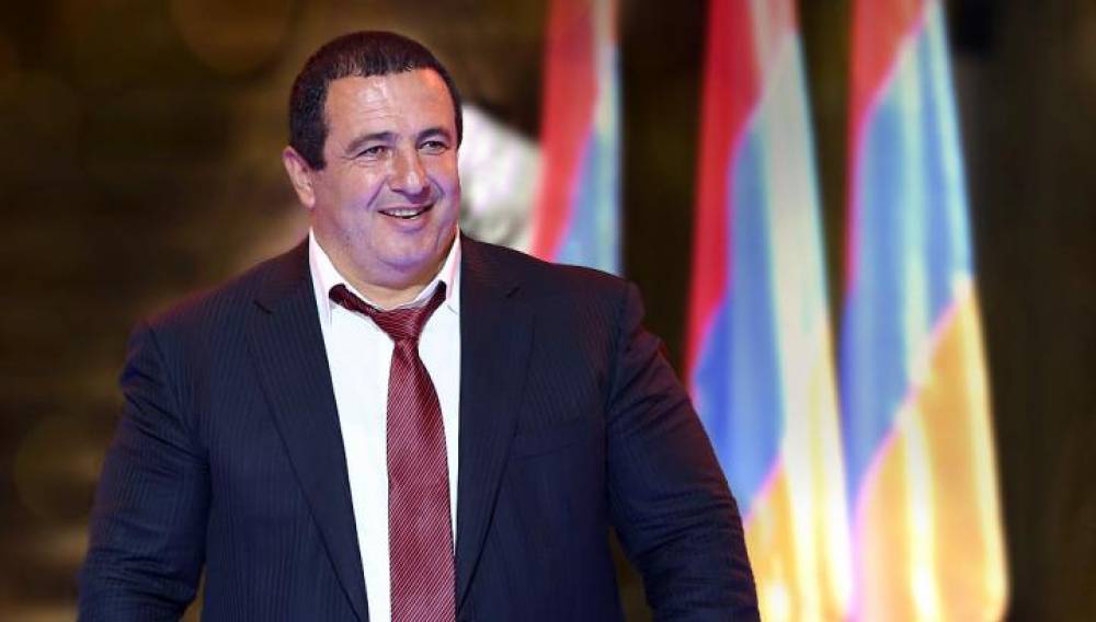 Գագիկ Ծառուկյանը  կիսվել է ուրախ լուրով. ծնվել է թոռնիկը