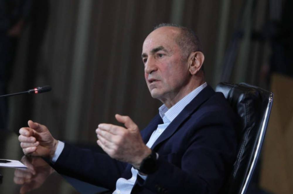 Անիմաստ է քննարկել ԼՂ կարգավիճակի հարց, այսօր փոքր հավանականություն կա քննարկելու միայն արցախցիների վերադարձի հարց, ռեալիզմը սա է. Ռոբերտ Քոչարյան