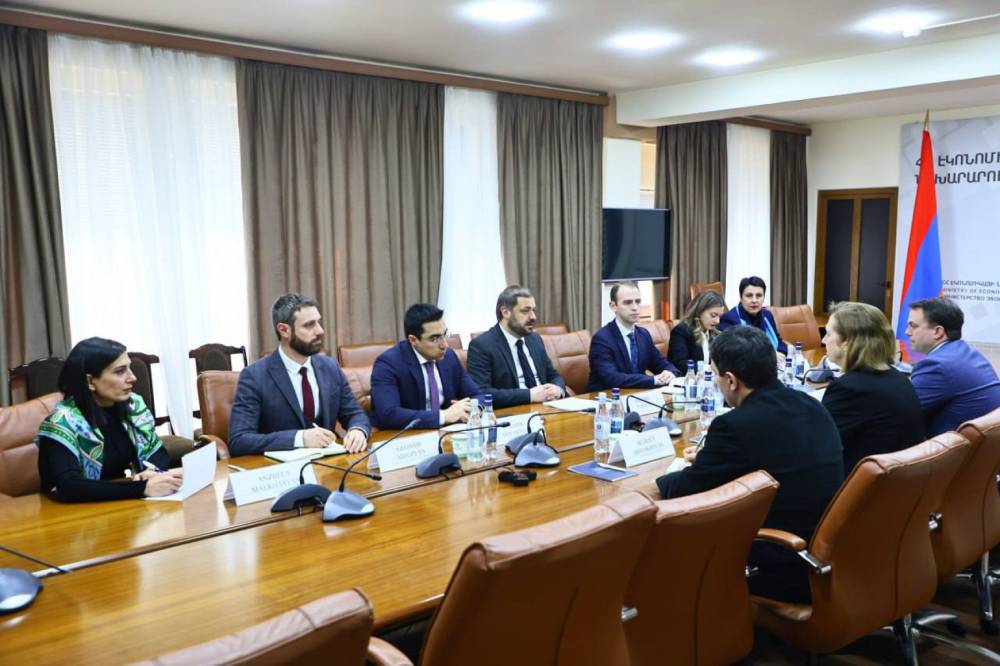 Պապոյանն ու ՀՀ-ում ԱՄՆ դեսպանը քննարկել են ՀՀ և ԱՄՆ-ի միջև տնտեսական համագործակցության հեռանկարները