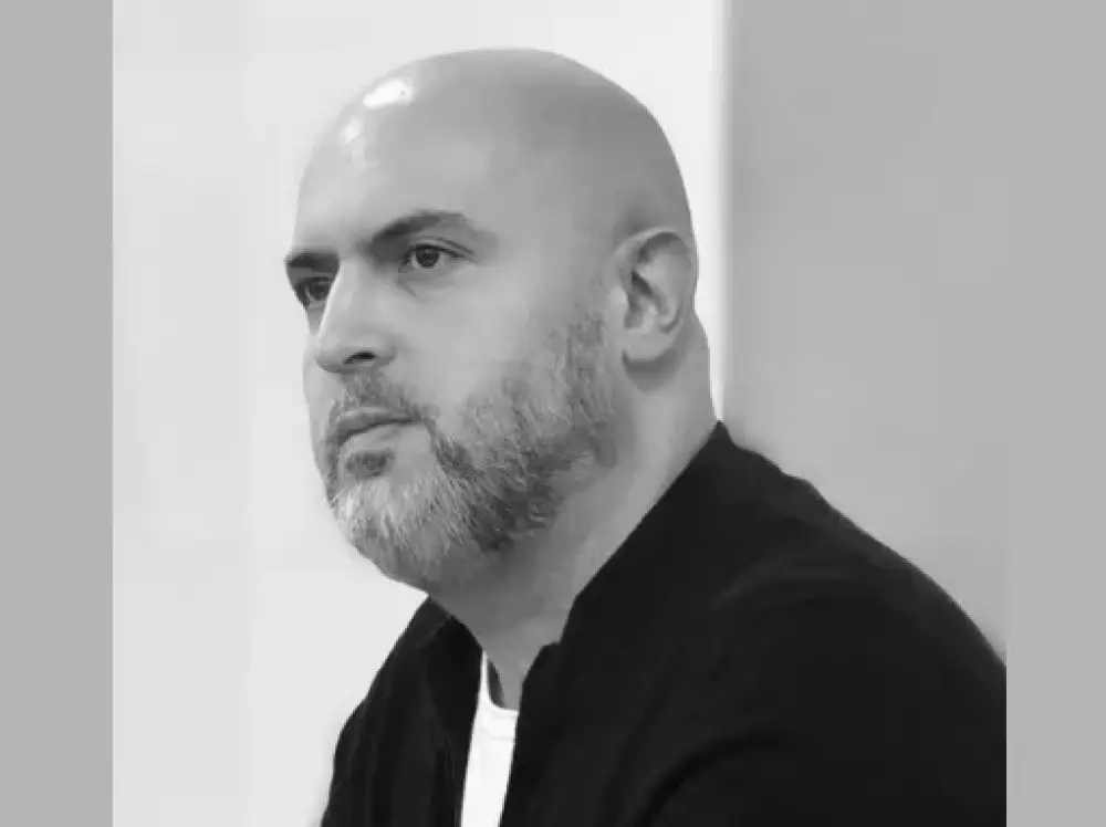 Փնտրում եմ քեզ, դատավոր արդար, անպատվության վրեժը լուծի՛ր․ Արմեն Աշոտյան