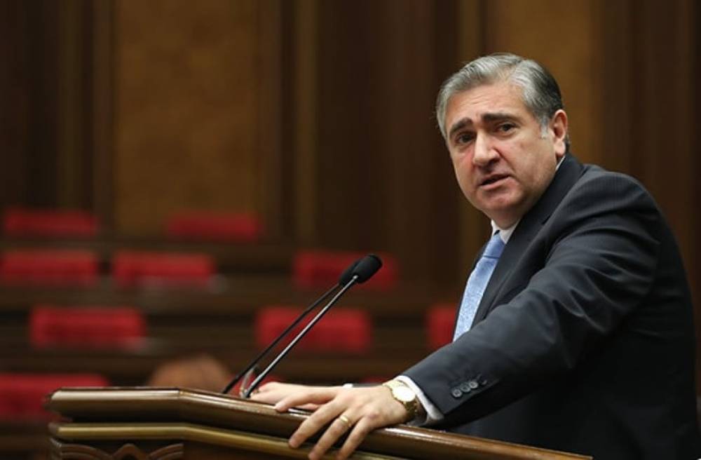 Աշխարհում ու մեր տարածաշրջանում շատ լուրջ գործընթացներ են սկսվում, այնպես որ, մի շտապեք Արցախի հարցը փակված համարել. Արթուր Խաչատրյան