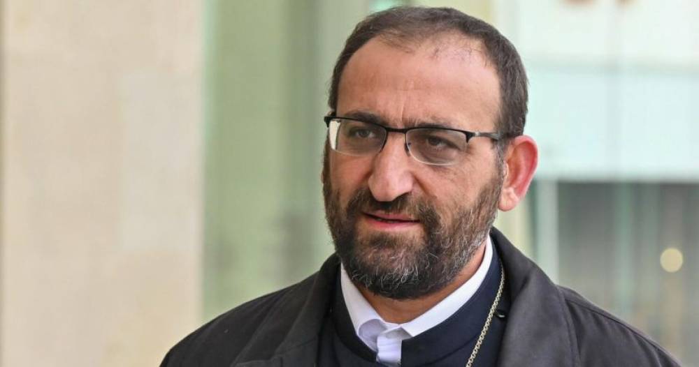 Արշակ սրբազանի կալանքը երկարաձգվեց, տեսակցությունները սահմանափակվեց