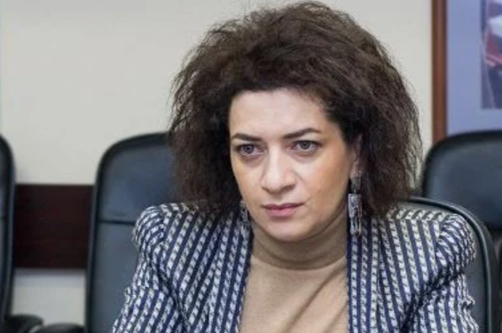 «Ամեն գնով գտի էդ ներքին կռիսներին ու դեմոնստրատիվ ցույց տուր տեղները». Աննա Հակոբյանը՝ Փաշինյանին