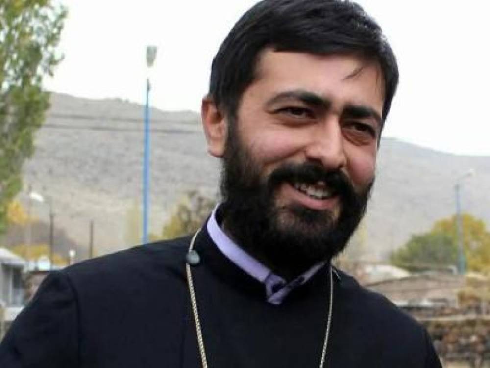 Դատարանը վարույթ է ընդունել Եկեղեցու երկու հայցերը Արամայիս Թախմազյանի դեմ