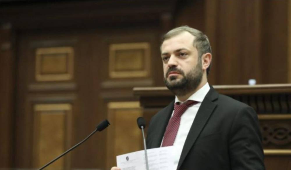 Նախաձեռնել եմ քննարկում հարկեր վճարող ու թափանցիկ աշխատող տաքսիստների վարկավորման մասով․ Պապոյան