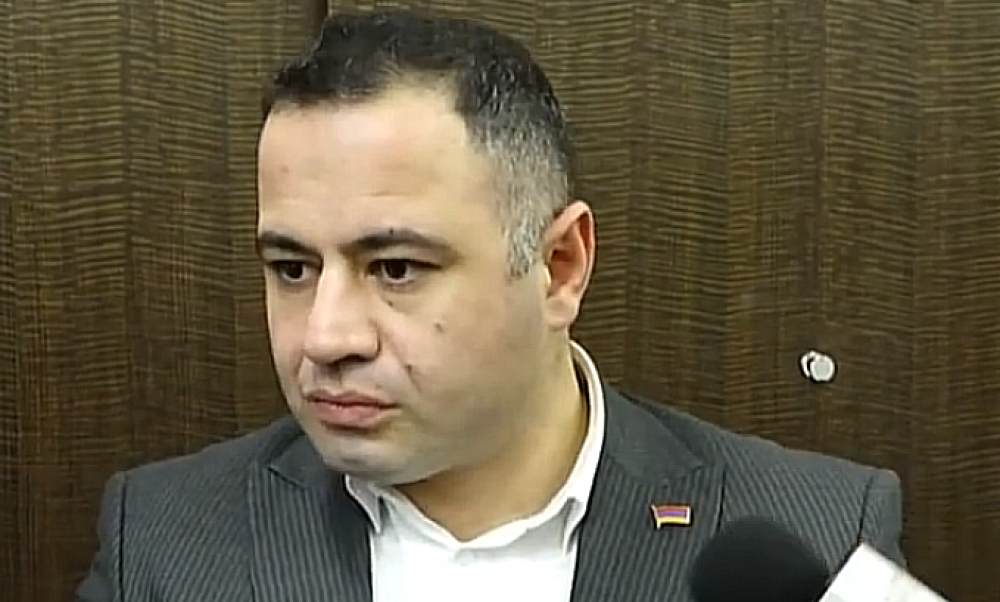 Բժիշկների աշխատավարձը խայտառակ նվազել է. Գրիգորյան