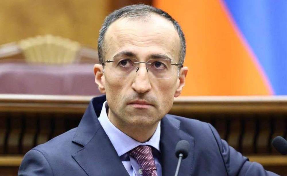 Չեմ կարծում, որ դա իրենց կյանքում ինչ-որ բան փոխում է. ինչո՞ւ Թորոսյանն արցախցիներին չի անվանում բռնի տեղահանվածներ