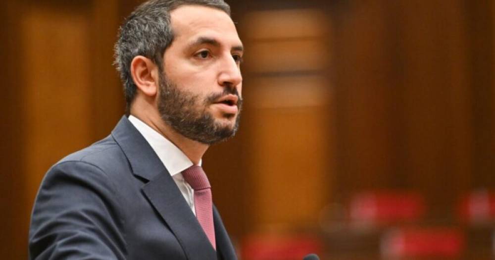 «Արա»-ով պետությո՞ւն. երբ ԱԺ փոխնախագահը մոռանում է իր պաշտոնը. «Փաստ»