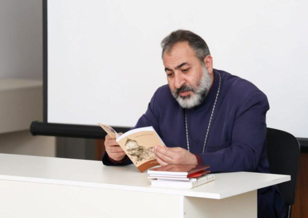 Քաղաքական իշխանությունը անցողիկ է, իսկ ճշմարտությունը՝ մշտնջենական. Իսահակ վարդապետ Պողոսյան