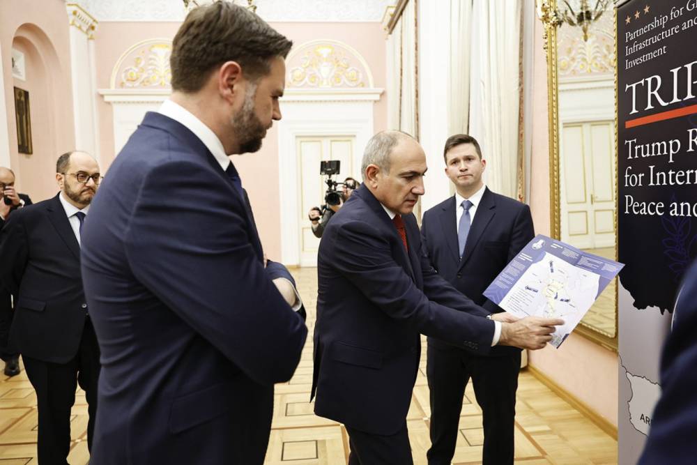 Փաշինյանին և Վենսին ներկայացվել են TRIPP նախագծի իրականացման մանրամասները, Հայաստանի կողմից ԱՄՆ-ից ձեռք բերված «V-BAT» տեսակի անօդաչու թռչող սարքի հնարավորությունները