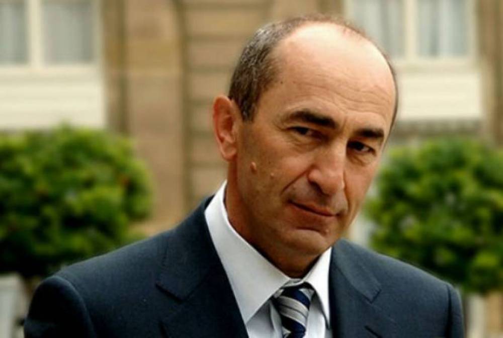 Դատարանը հետաձգեց Քոչարյանի խափանման միջոցը փոխելու մասին պաշտպանների դիմումի քննությունը