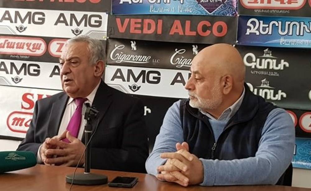 Մեսչյանն էլ է չինովնիկ,Արամի 23-ում շենքի փլուզումը չինովնիկական մոտեցումների արդյունք է. Ն Բաբայան (տեսանյութ)