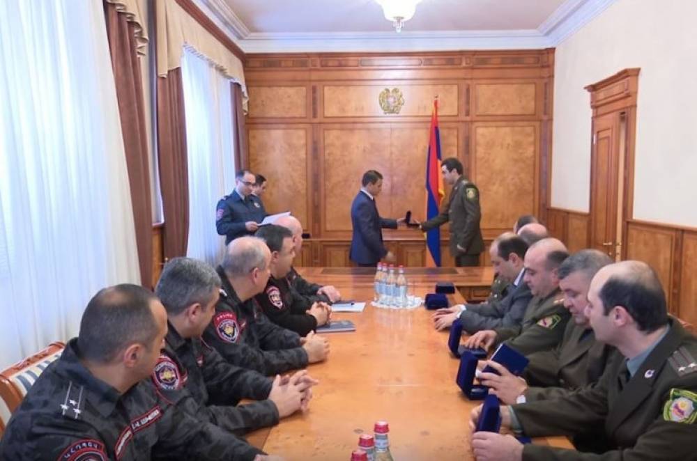 Ոստիկանությունում պարգեւատրվել են քրեակատարողական ծառայության մի շարք աշխատակիցներ