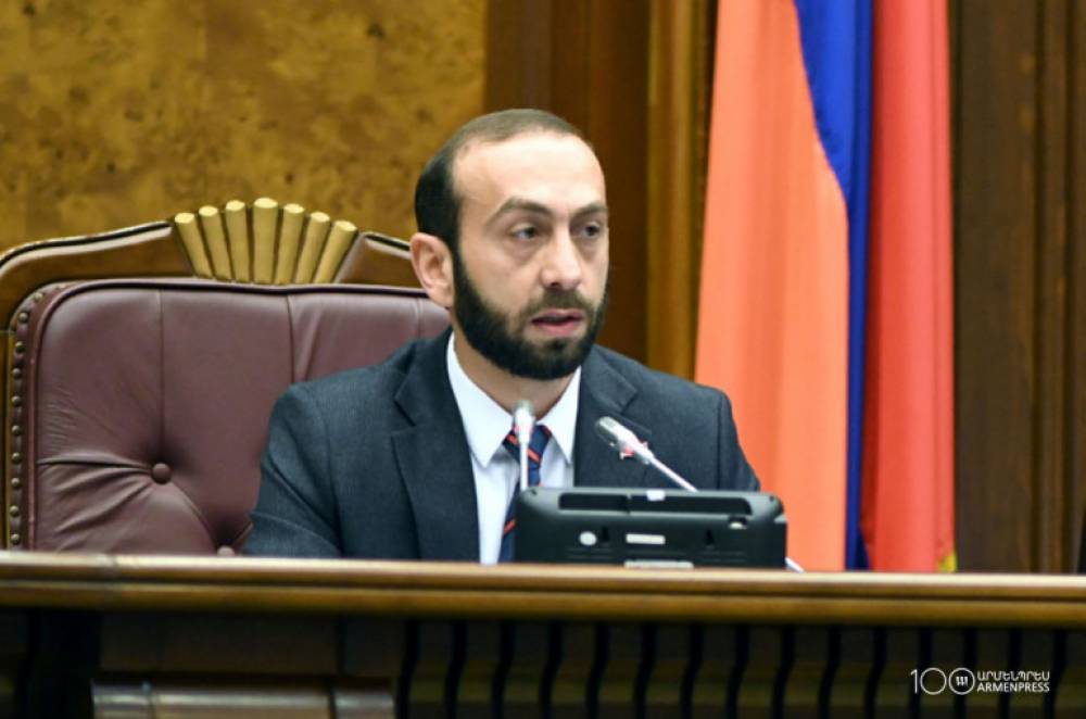 Զինված ուժերի արդիականացումը նոր իշխանությունների առաջնահերթություններից է. ԱԺ նախագահը շնորհավորական ուղերձ է հղել Բանակի օրվա կապակցությամբ