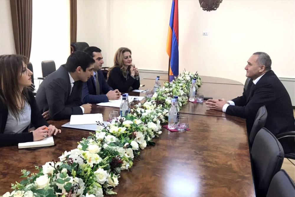 Նախարար Հակոբ Արշակյանը ընդունել է ԿՏՀ գլխավոր քարտուղար Նուրիդին Մուխիդինովին