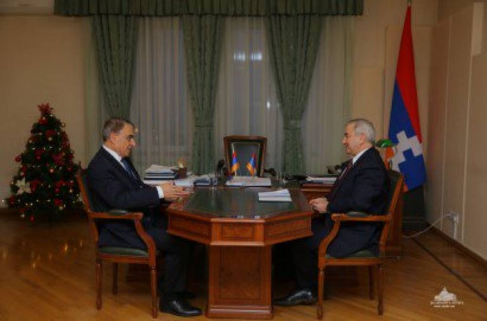 Լիազորություններիս ավարտի նախաշեմին այցելում եմ Արցախ. Արա Բաբլոյանը՝ Ղուլյանին