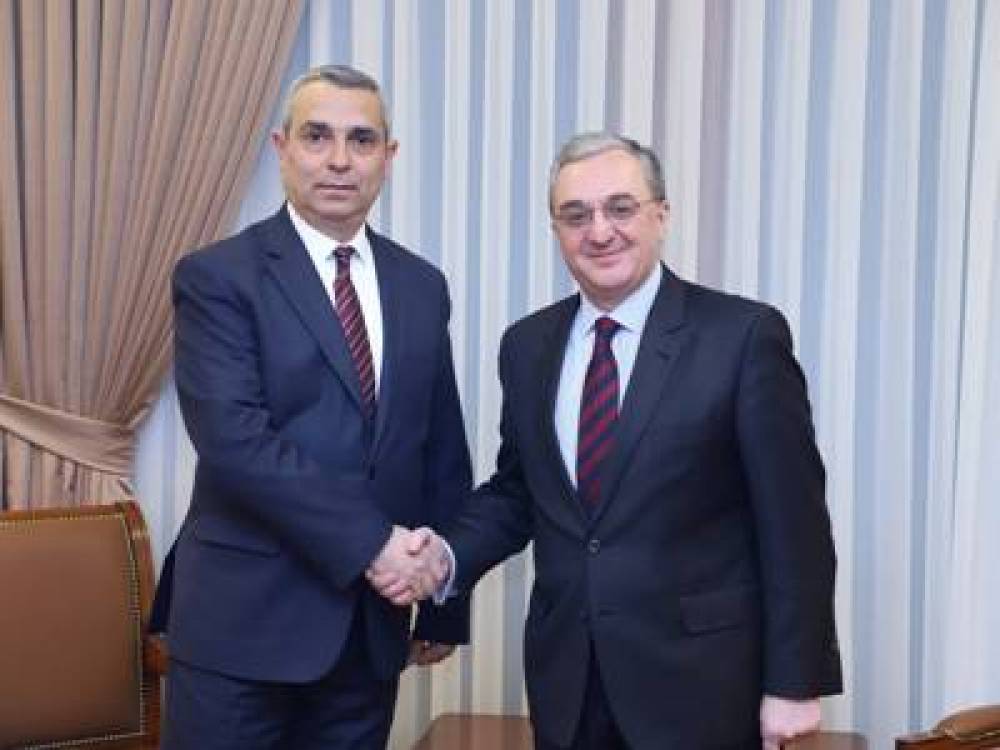 Խաղաղությունը գերակա է, բայց դա չպետք է շփոթվի վճռականության պակասի հետ. Զ. Մնացականյանը եւ Մ.Մայիլյանը հանդիպել են
