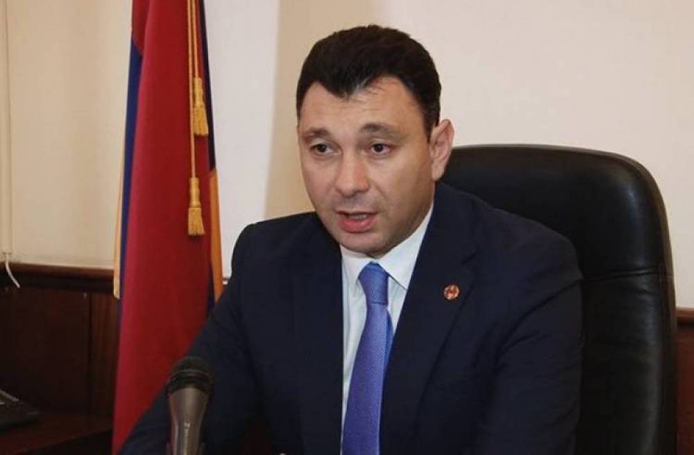 Շնորհավոր հունվարի 28, պարոն նախագահ. Է. Շարմազանով