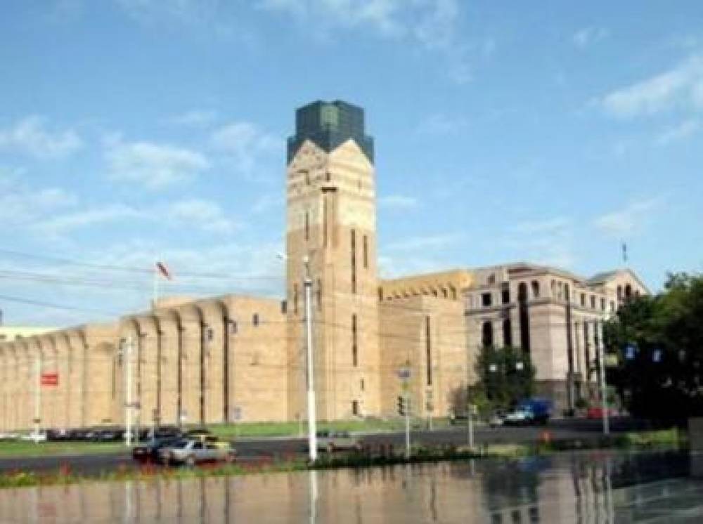 Նուբարաշենի և Շենգավիթի ենթակայության կազմակերպությունների տնօրենների մրցույթ է կայացել