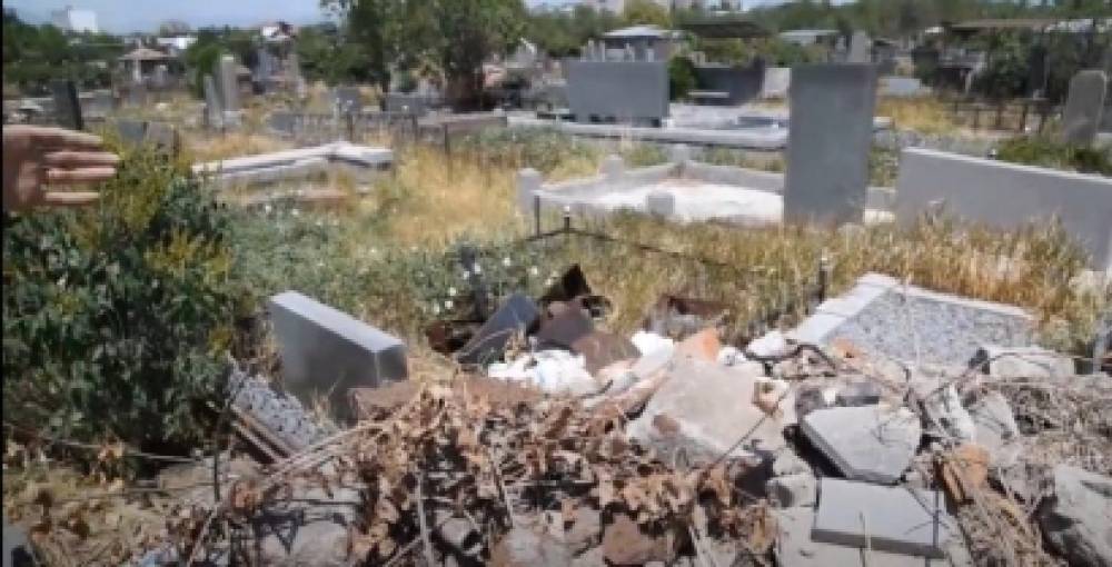Արտառոց դեպք Երևանում. ճարտարագետն իր նախնիների ընտանեկան գերեզմանը հայտնաբերել է ոչնչացված և անարգված