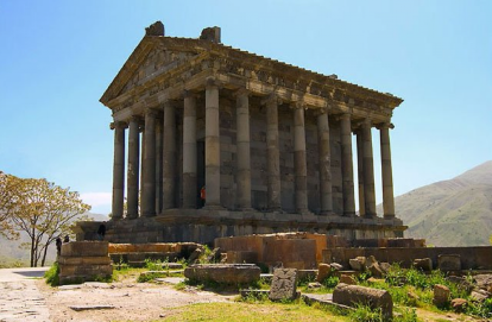 Գառնու տաճարը ներառվել է Հռոմեական կայսրության օրոք աշխարհի լավագույն հուշարձանների ցանկում