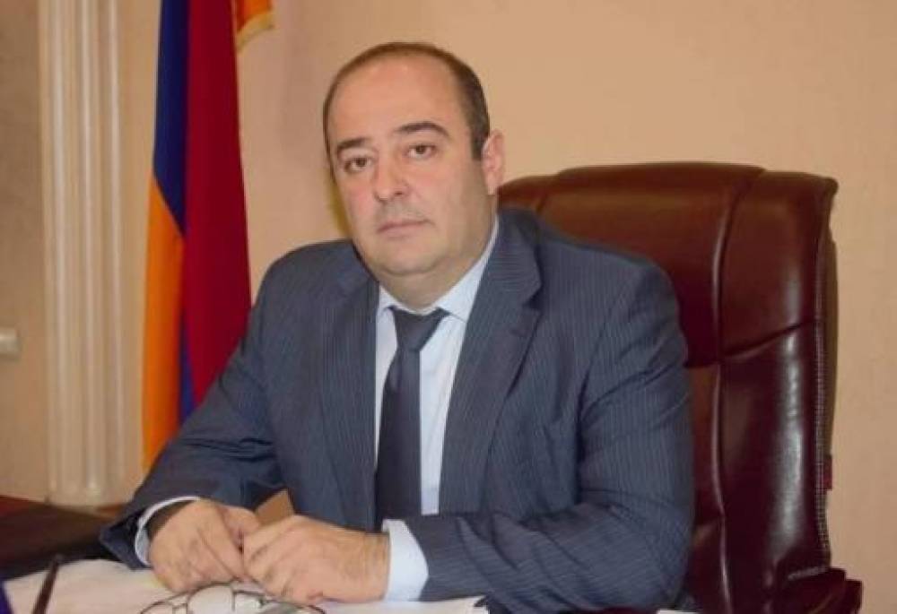 Ստեփանավանի ՔՊ-ական քաղաքապետը փորձել է դանակահարել իրեն դիմած քաղաքացուն. փաստաբան