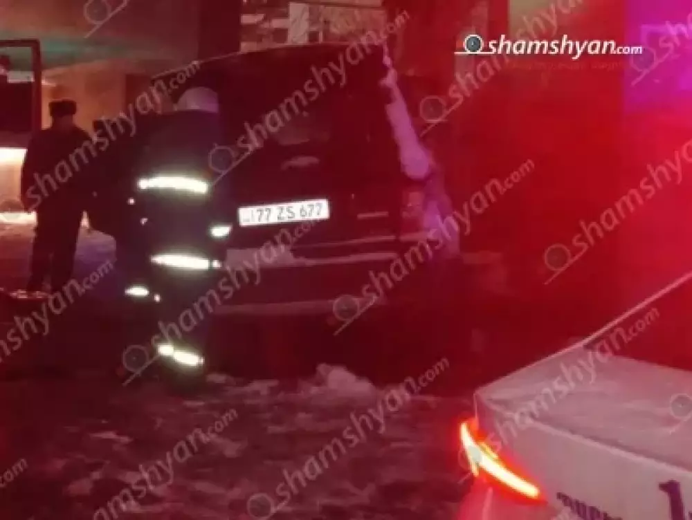 Երևանում հրկիզել են NewsPress.am կայքի տնօրեն Արիաննա Հովսեփյանի Range Rover Sport-ը