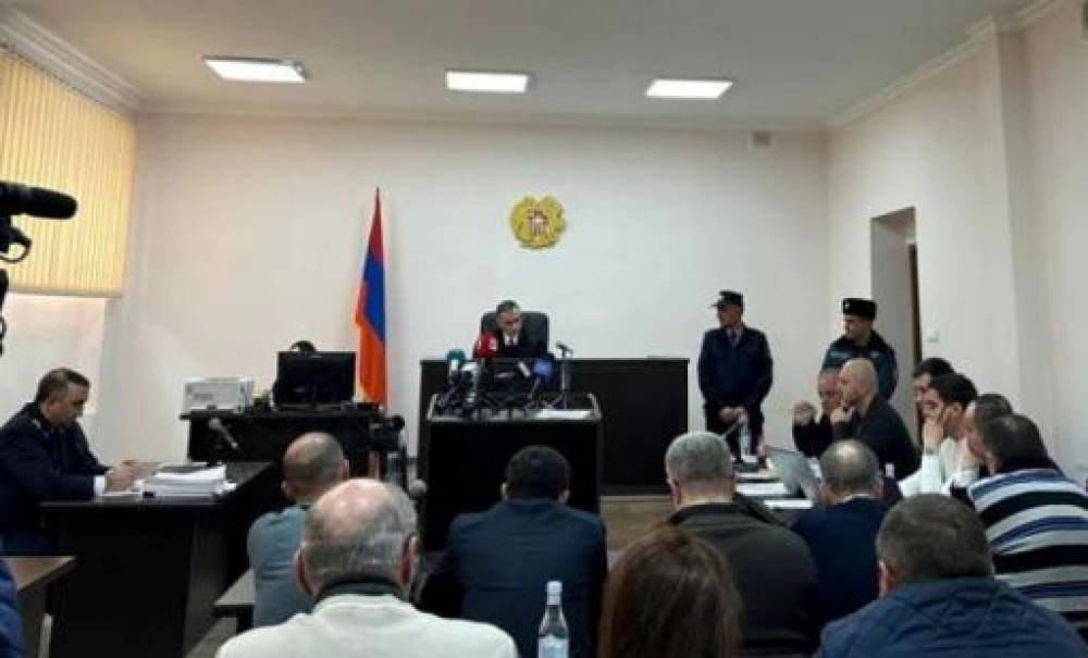ԲԴԽ-ն էլ է ճգնում ապացուցել, որ... Արմեն Աշոտյանը քաղբանտարկյալ է․ «Փաստ»