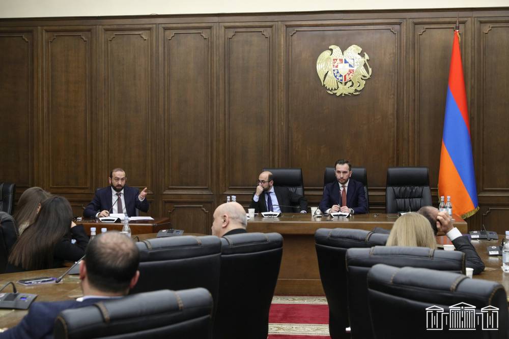 Միրզոյանը և ՔՊ–ական պատգամավորները քննարկել են Հայաստան-Ադրբեջան հարաբերությունների կարգավորման գործընթացը