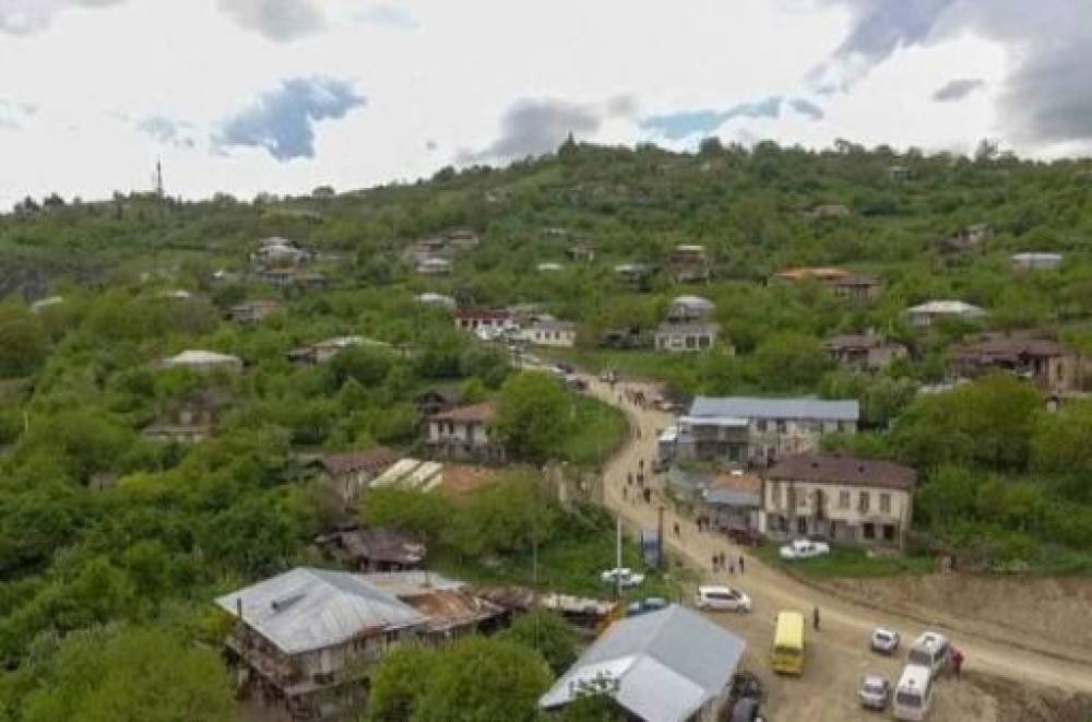 Ադրբեջանցիները շրջել են Հաթերքի հուշաքարերն ու գերեզմանաքարերը. «Գարդման-Շիրվան-Նախիջևան»